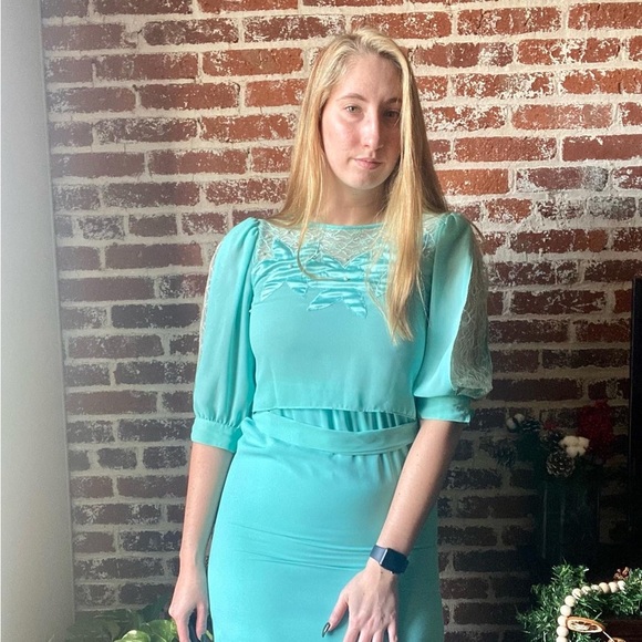 Vintage Dresses & Skirts - Vintage Teal Dress